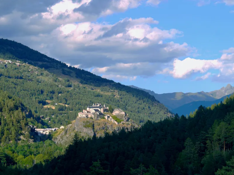Chateau-Queyras, porta del massiccio del Queyras
