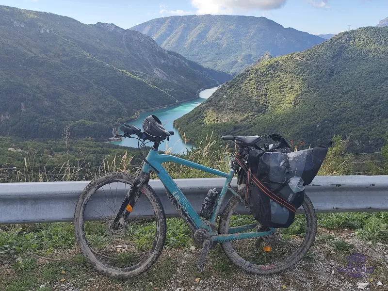 Vista sulla diga di Chaudanne
