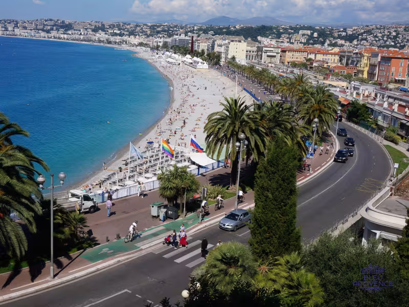 La Promenade des Anglais dalla Torre Bellanda di Nizza