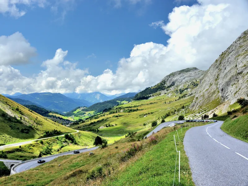 Discesa verso Le Grand Bornand dal Col de la Colombière