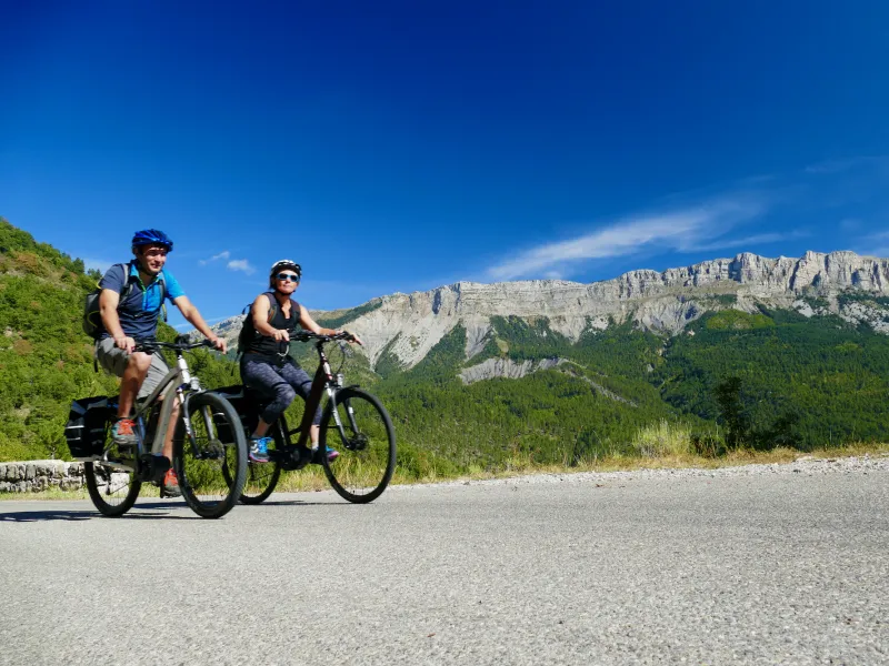 Ripide falesie nelle Prealpi di Digne