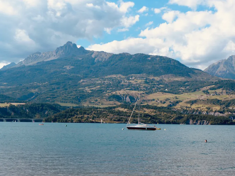 Lago di Serre-Ponçon