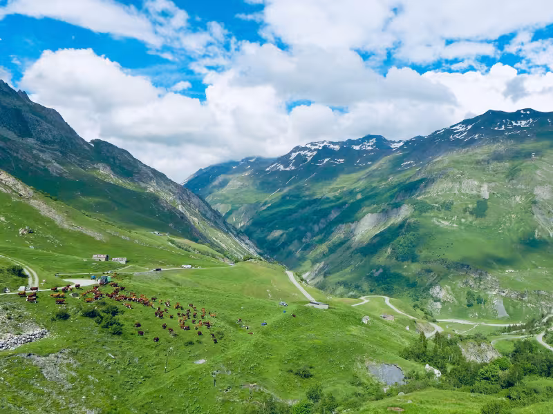 La valle di Chapieux sul versante meridionale del Cormet de Roselend