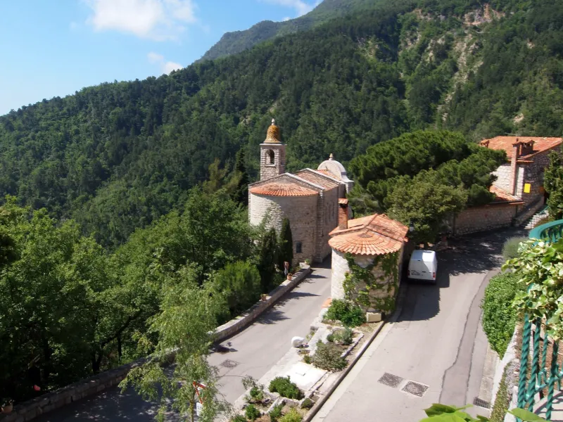 Il villaggio di Castillon