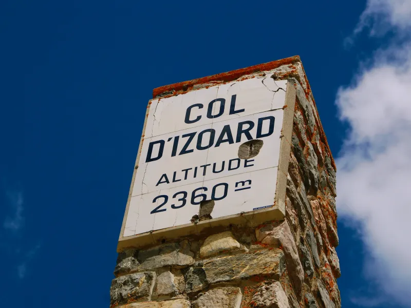 Monumento in cima al Col d'Izoard