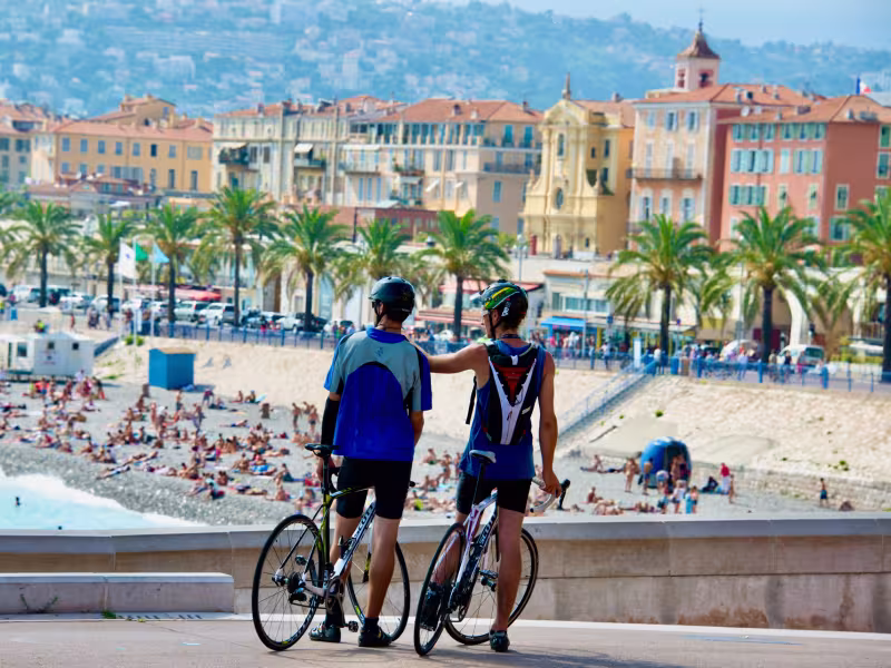 Nizza, le sue spiagge, la sua Promenade des Anglais, la fine del viaggio