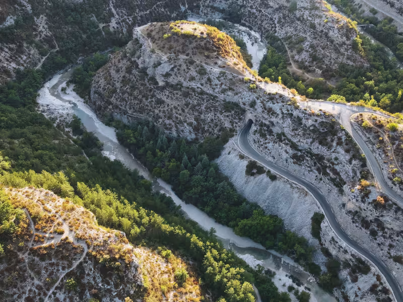 Veduta aerea dei meandri del Méouge