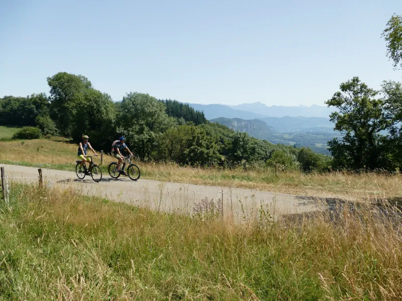 In bicicletta nell'avampaese savoiardo