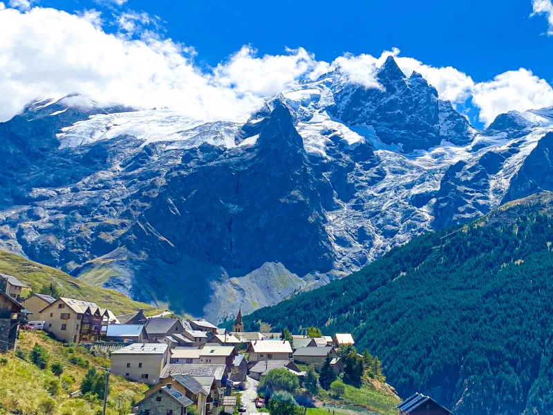 Villaggi dell'alta valle Romanche verso La Grave
