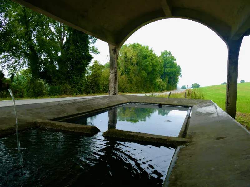Lavatoio nel nord dell'Albanais