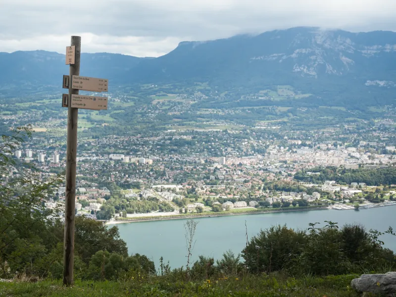 Vista su Aix-les-Bains dal Mont du Chat
