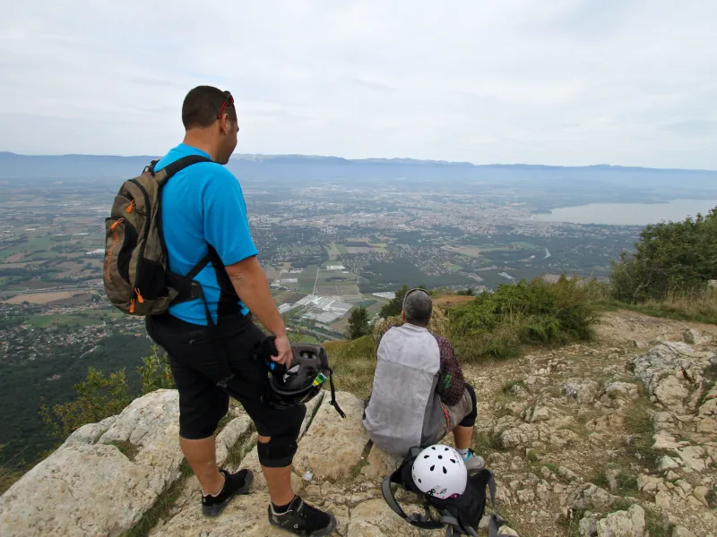 Vista panoramica di Ginevra dal Mont Salève
