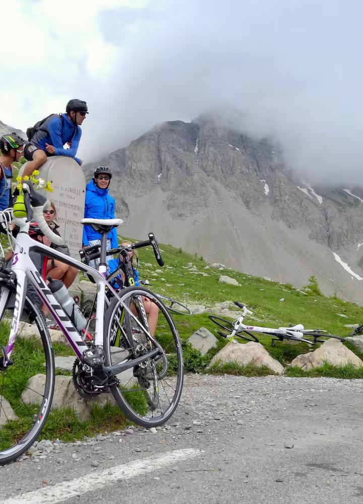 Celebrazione dell'attraversamento del colle di Cayolle