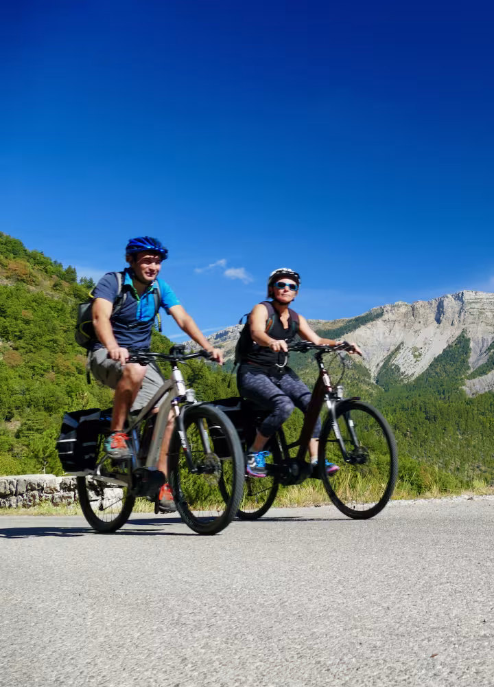 Ripide falesie nelle Prealpi di Digne