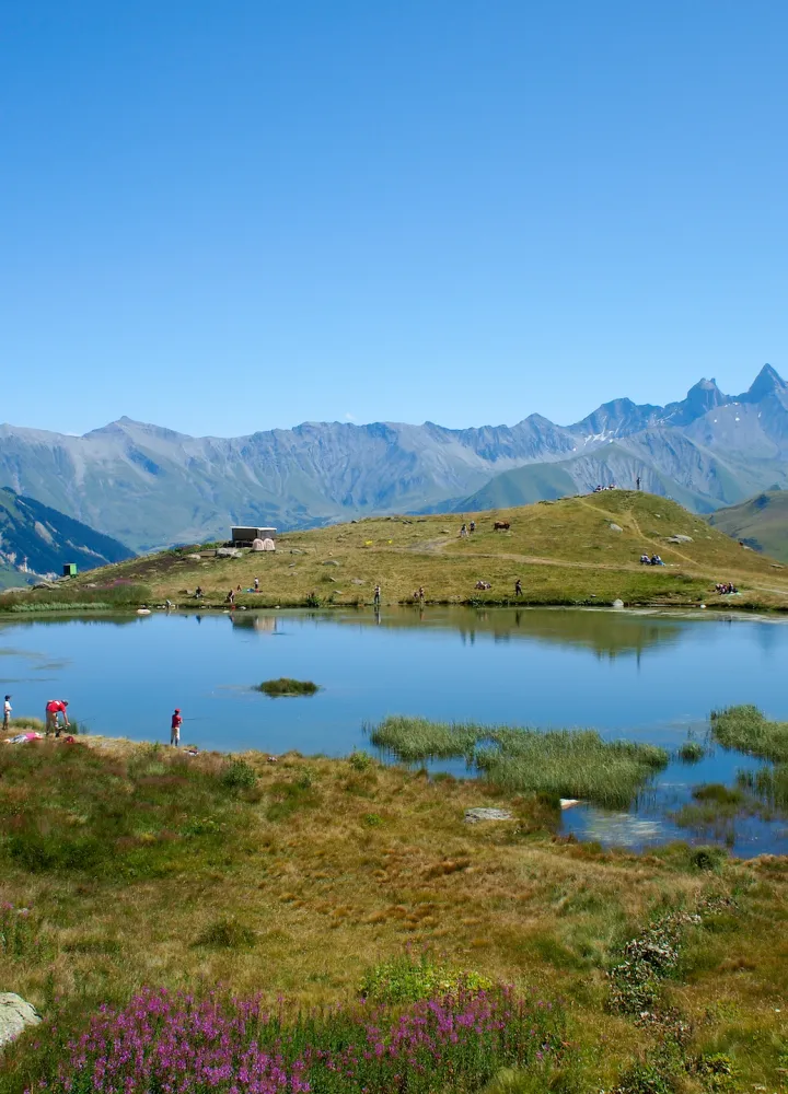 Il lago Guichard al passo della Croix de Fer