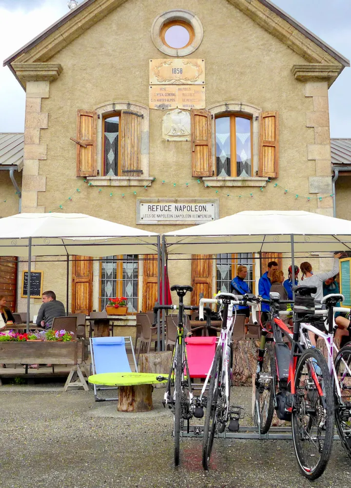 Il Rifugio Napoléon vicino alla vetta del Col d'Izoard