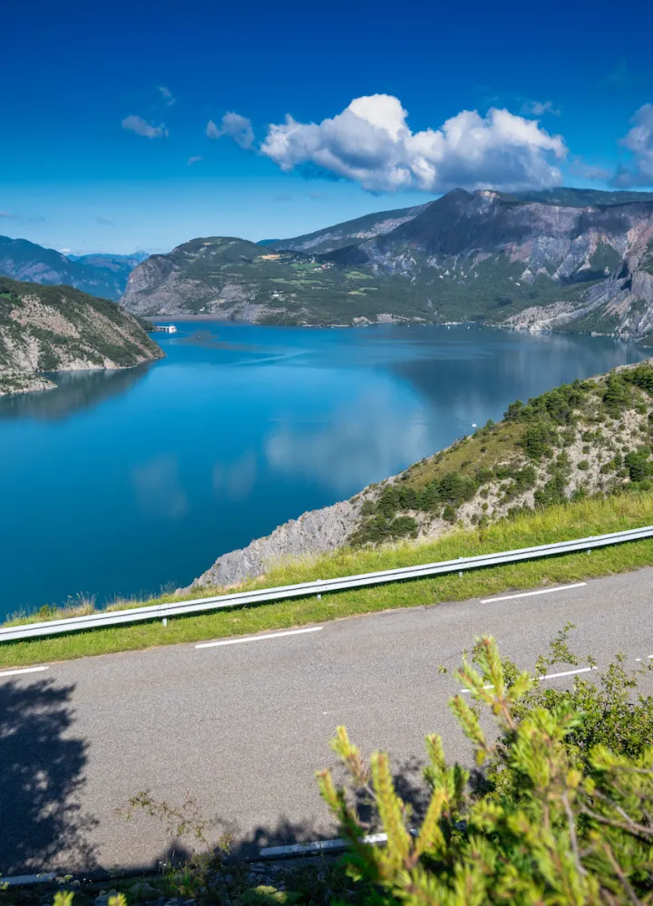 Lago e diga di Serre Ponçon
