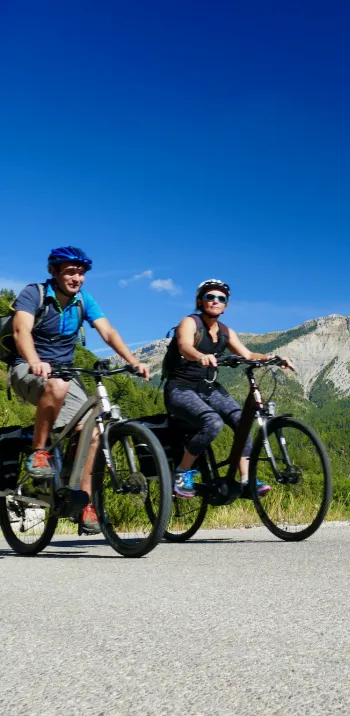 Ripide falesie nelle Prealpi di Digne