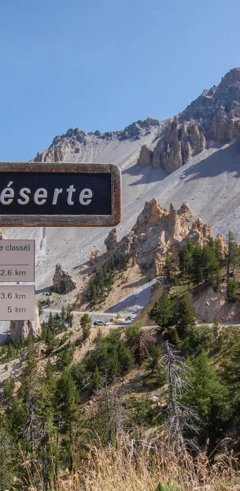 La Casse Déserte, un'illustrazione dell'opera di erosione