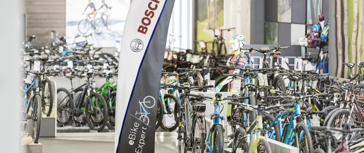 Noleggiare una bicicletta sulla RGA