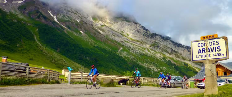 Attraversamento del passo degli Aravis
