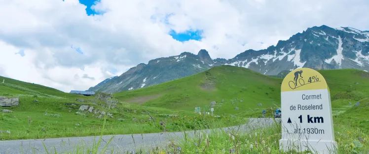La verde cima del Cormet de Roselend