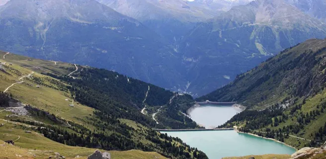 Plan d'Aval et Plan d'Amont, lacs de barrages à Aussois