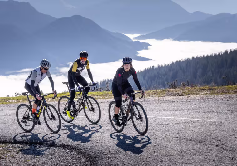 cicloturismo a semnoz
