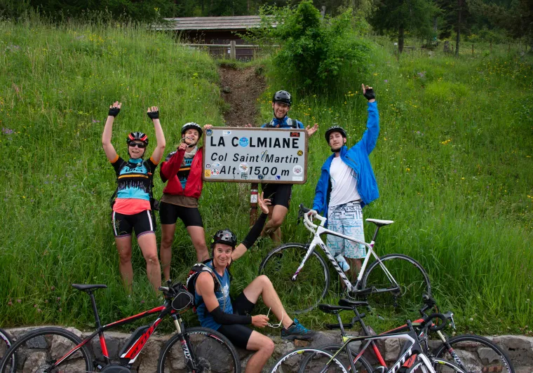 Festeggiamenti sul passo del Col Saint-Martin