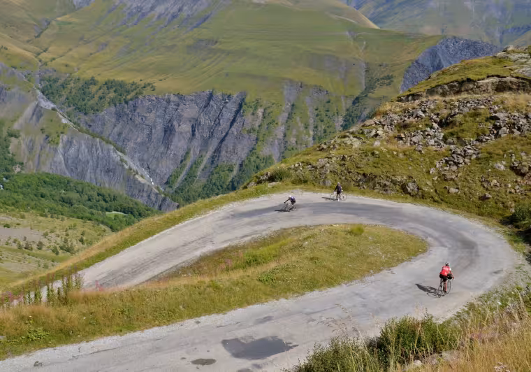 Sul Col de Sarenne tra l'Alpe d'Huez e La Grave