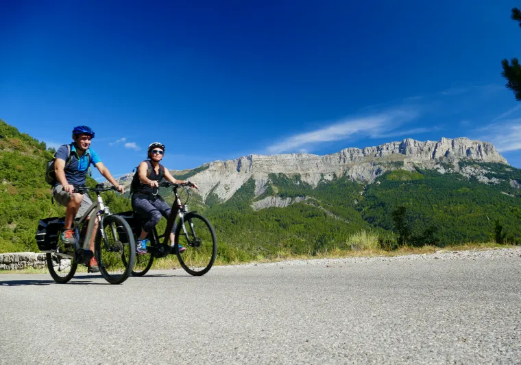 Ripide falesie nelle Prealpi di Digne