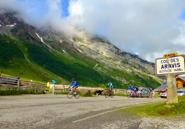 Attraversamento del passo degli Aravis