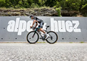 In bicicletta sull'Alpe d'Huez