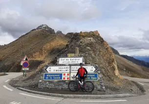 cols route des grandes alpes