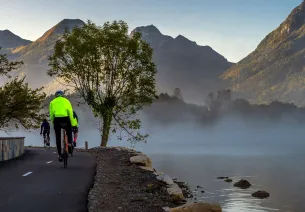 In bicicletta intorno al lago di Annecy