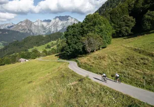 In bicicletta a Thônes Cœur des Vallées