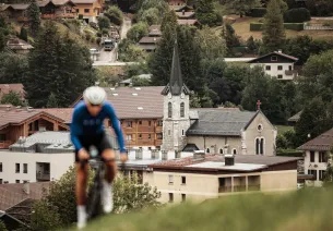In bicicletta a Saint-Jean-de-Sixt