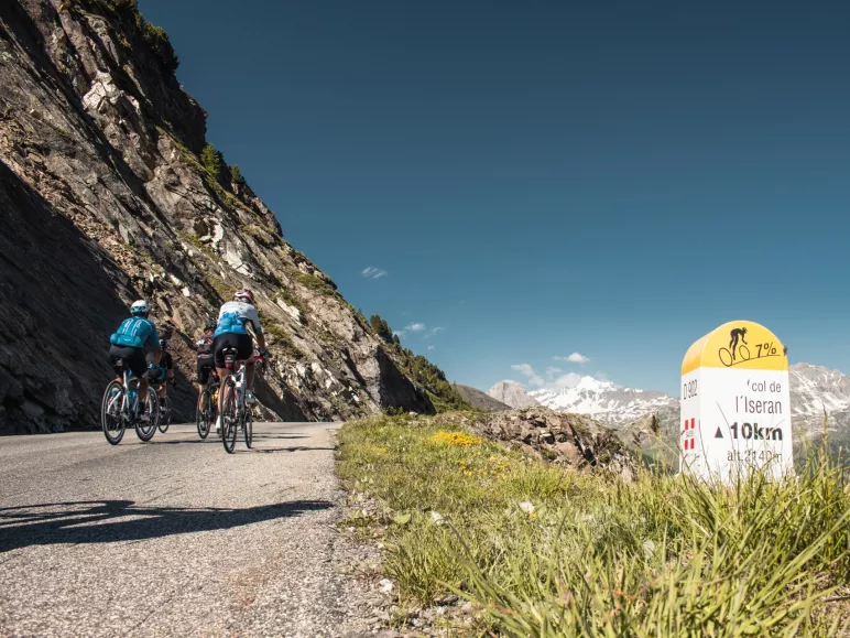 in bicicletta sul Col d'Iseran